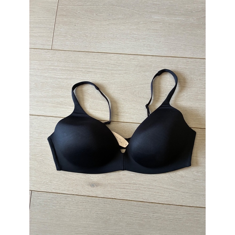 Victoria Secret Body by Victoria IPEX Wireless Bra Black 38C No-Wire Seamless